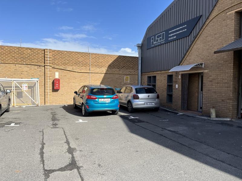 To Let commercial Property for Rent in Montague Gardens Western Cape